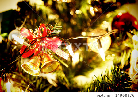 The gold bell Decorate on Christmas Tree  14968376