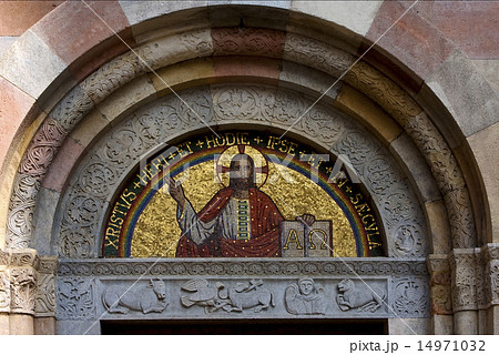 christ in san babila 14971032