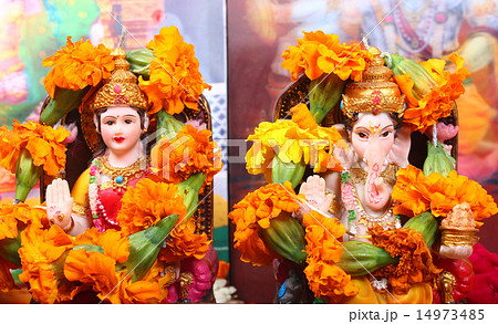 Goddess Lakshmi and Lord Ganesha Goddess Lakshmi and Lord Ganesha 14973485