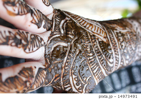 henna is on hands henna is on hands 14973491