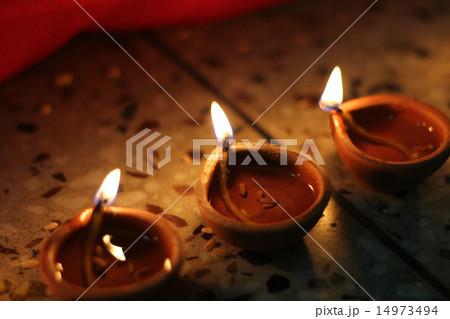 traditional diwali lamps traditional diwali lamps 14973494