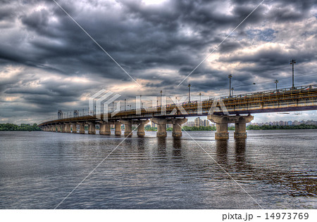 Paton Bridge across the Dnieper river 14973769