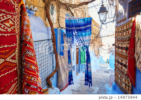 Street in Medina of Chefchaouen, Morocco 14973944