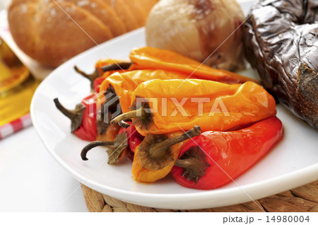 grilled onion, eggplant and peppers grilled onion, eggplant and peppers 14980004