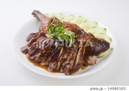 roast duck traditional chinese cuisine 14980163