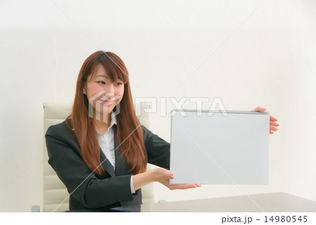 ビジネスウーマン　スケッチボード 14980545