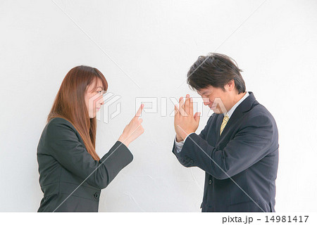ビジネスシーン 口論 ビジネスシーン 口論 14981417