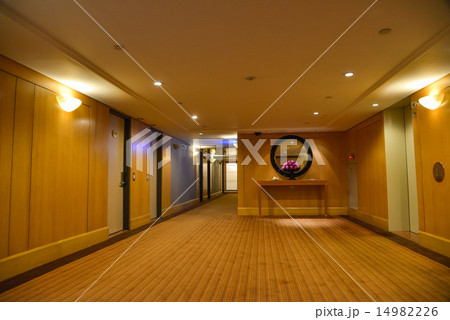 ホテル　廊下　通路 14982226