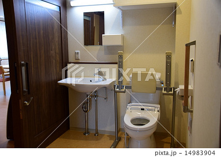 トイレバリアフリー 14983904