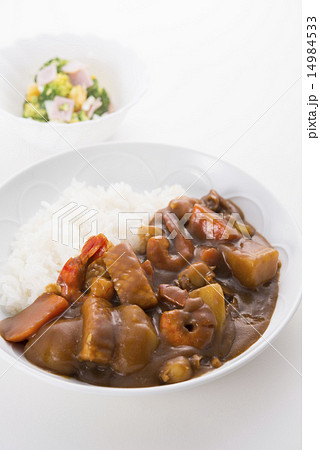シーフードカレーライスとブロッコリーサラダ 14984533