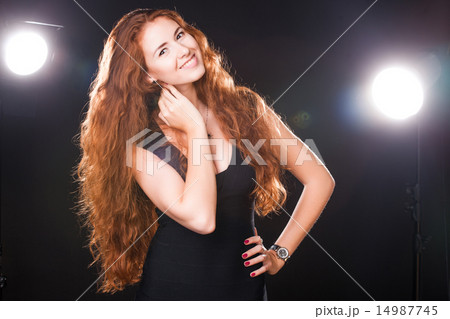 Pretty woman modeling 14987745