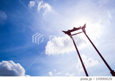 Giant Swing. Giant Swing. 14990020