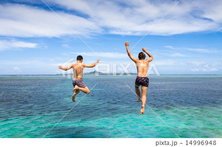 沖縄の海 14996948