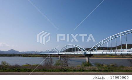 水管橋と青空　わがまち加古川60選 14999909