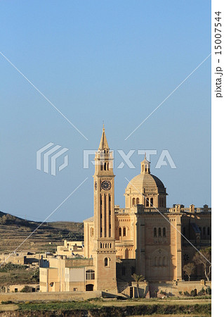 マルタ共和国ゴゾ島タ・ピーヌ教会 15007544