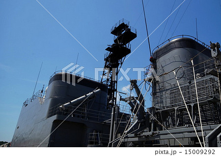 護衛艦 ゆうぎり　（ 海上自衛隊 横須賀基地  ） 15009292