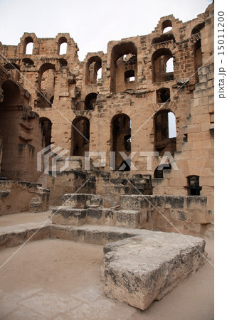 The amphitheater in El-Jem, Tunisia 15011200