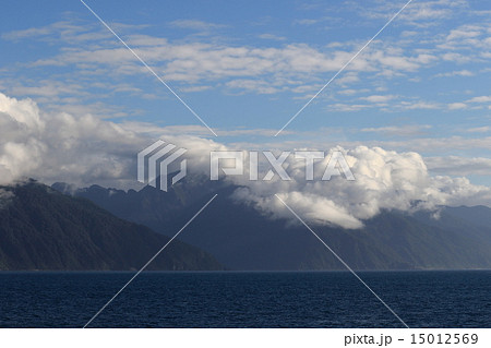 フィヨルドランド国立公園　 15012569