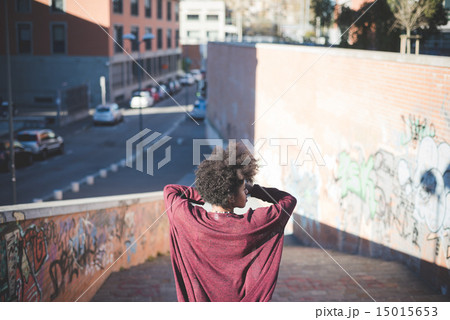 beautiful black curly hair african woman 15015653