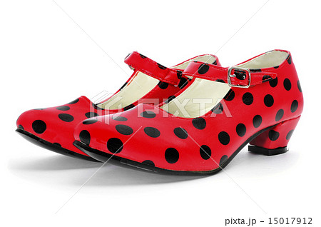 typical dot-patterned red flamenco shoes 15017912