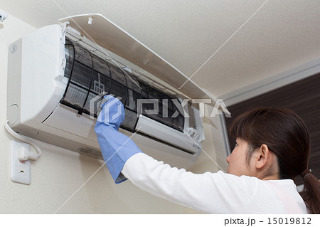 エアコンフィルターの掃除 エアコンフィルターの掃除 15019812