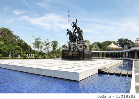 Tugu Negara Monument in Kuala Lumpur Tugu Negara Monument in Kuala Lumpur 15019882