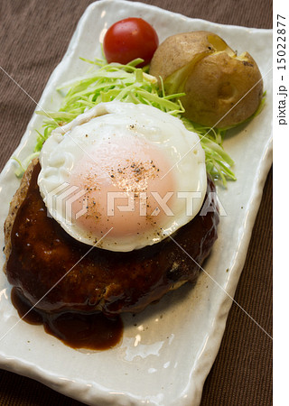 目玉ハンバーグ 15022877