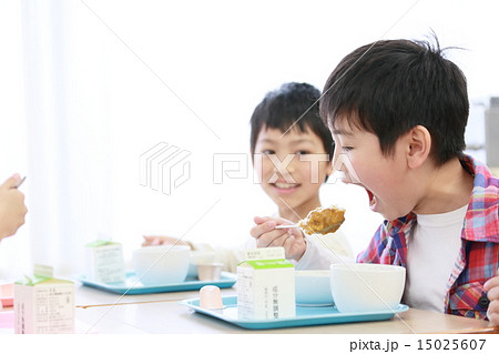 小学生イメージ 給食 小学生イメージ 給食 15025607