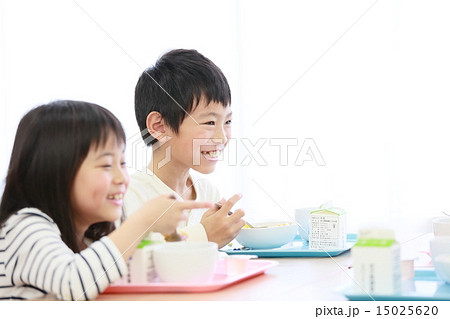 小学生イメージ 給食 小学生イメージ 給食 15025620