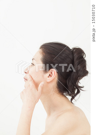 ミドル女性の顔 15030710