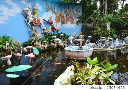 Dharmikarama Burmese Temple 15034496