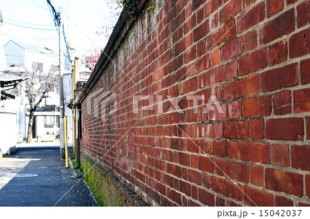 品川宿のレンガ塀 15042037