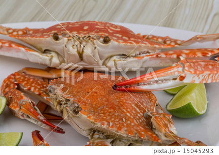 Boiled crabs 15045293