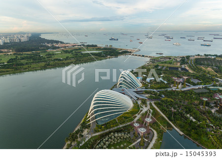 View of Singapore city skyline 15045393