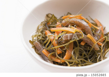 切り昆布の煮物 15052665