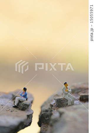 カップルの亀裂 15055971