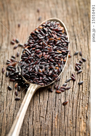 black rice on spoon 15058491