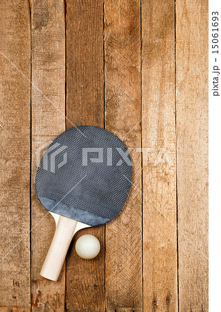 Ping pong paddle and ball  15061693