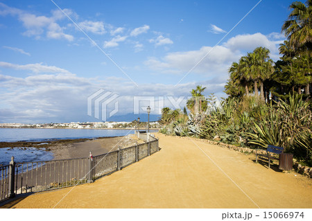 Promenade in Marbella Promenade in Marbella 15066974