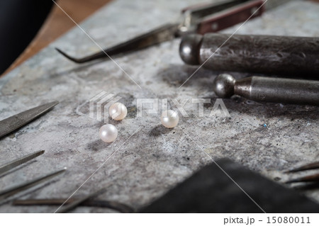 Working desk for craft jewelery making 15080011