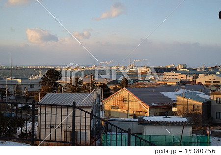 夕暮れの港の街 夕暮れの港の街 15080756