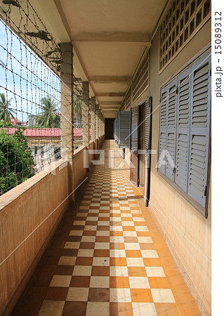 カンボジアの傷跡 15089312