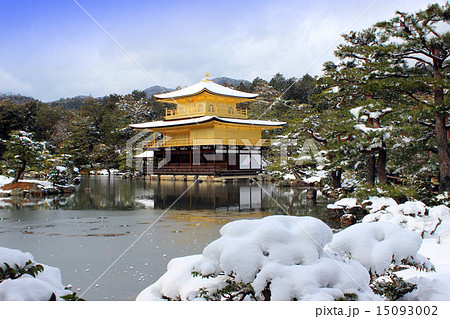 雪の金閣寺 15093002