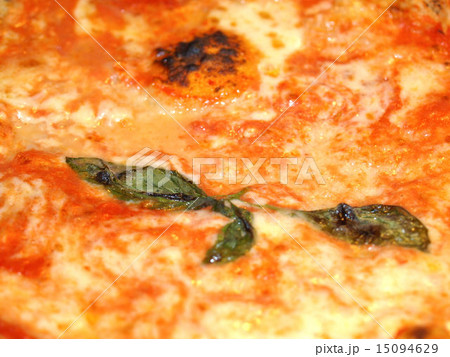 Pizza Margherita 15094629