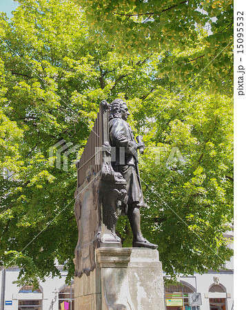 Neues Bach Denkmal Neues Bach Denkmal 15095532