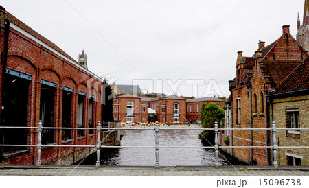 Canal and old town city in Brugge Belgium 15096738