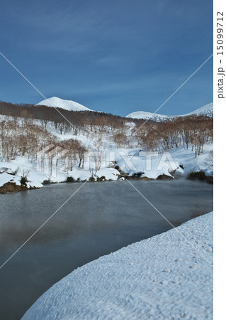 青森　八甲田　地獄沼 15099712