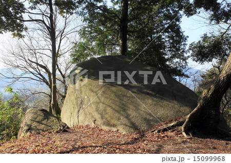 だいだら坊 背負いの石 15099968