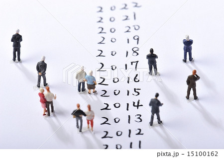 時代を前進する様々な人々 15100162