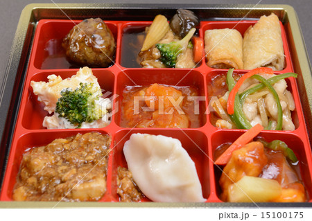 おいしい中華惣菜盛り合わせ 15100175